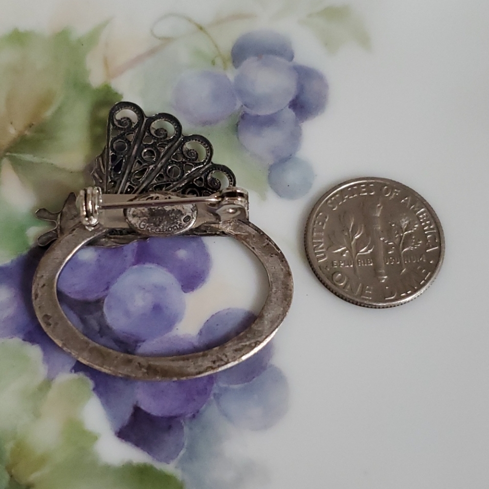 KAT'S CREATIONS Nurse Angel silver tone pin scarf lapel scrubs - Picture 2 of 3